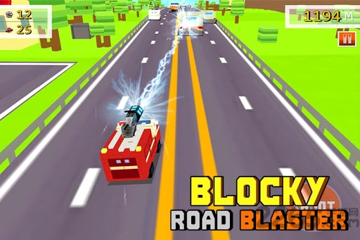 像素道路冲击疯狂赛场手机游戏(Blocky Road Blaster)